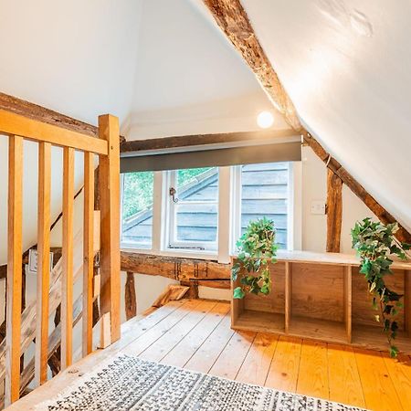 Cozy Cottage With Hot Tub! Cadnam エクステリア 写真